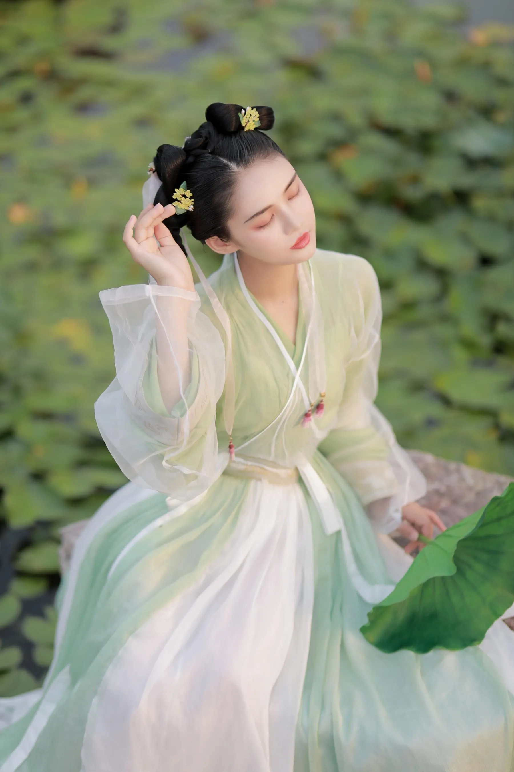 [YITUYU艺图语]2022.08.27 荷趣 溪木若颖 [23P]插图